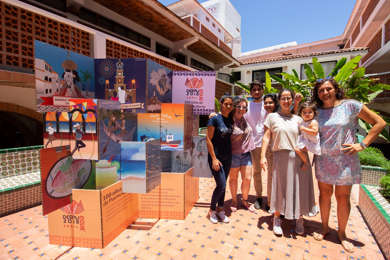 "Despliegue", exposición itinerante de ilustración, fue inaugurada en el Hotel Rosita