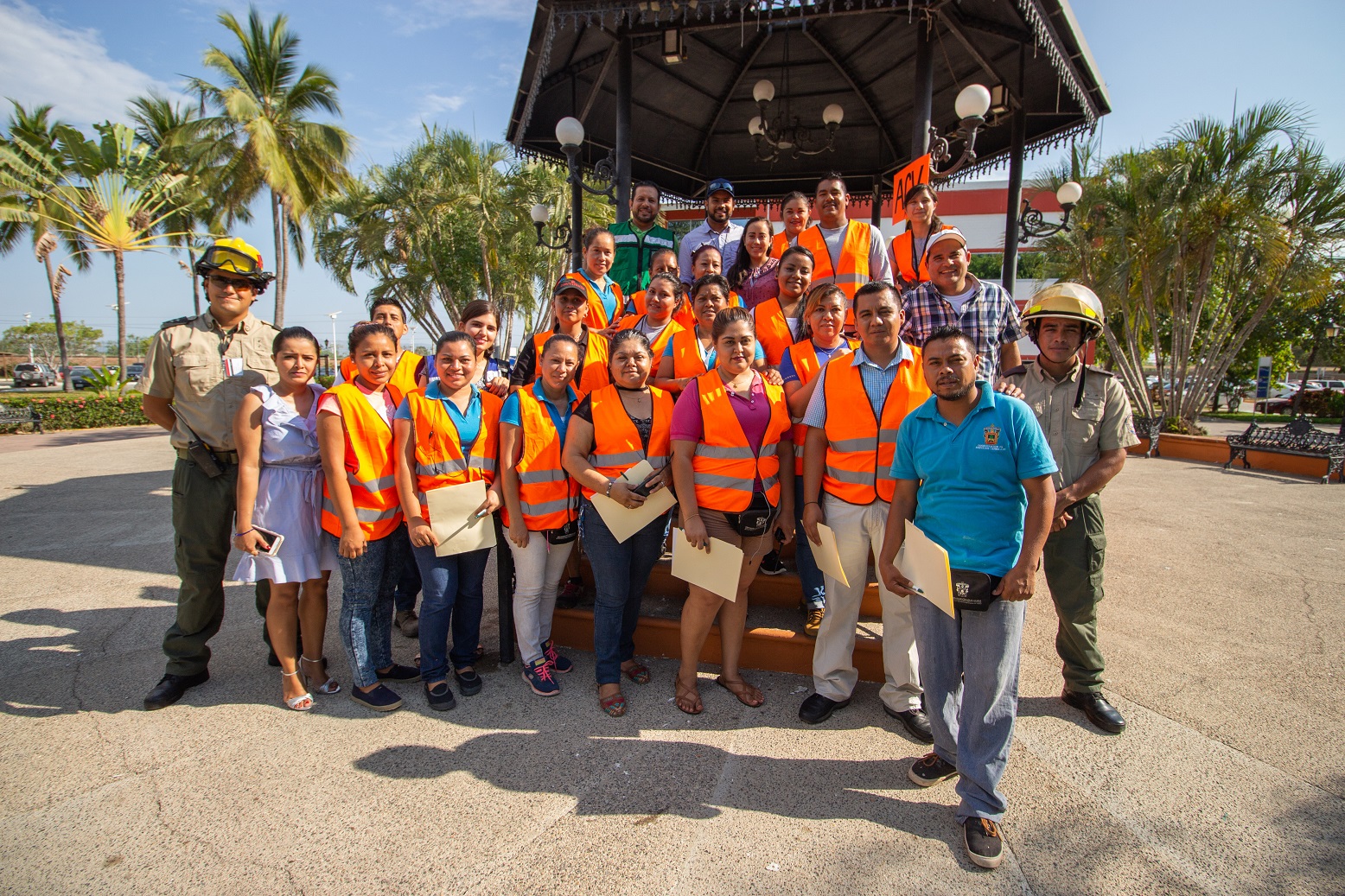 En el simulacro participaron 28 brigadistas del área de mantenimiento y servicios generales del CUCosta