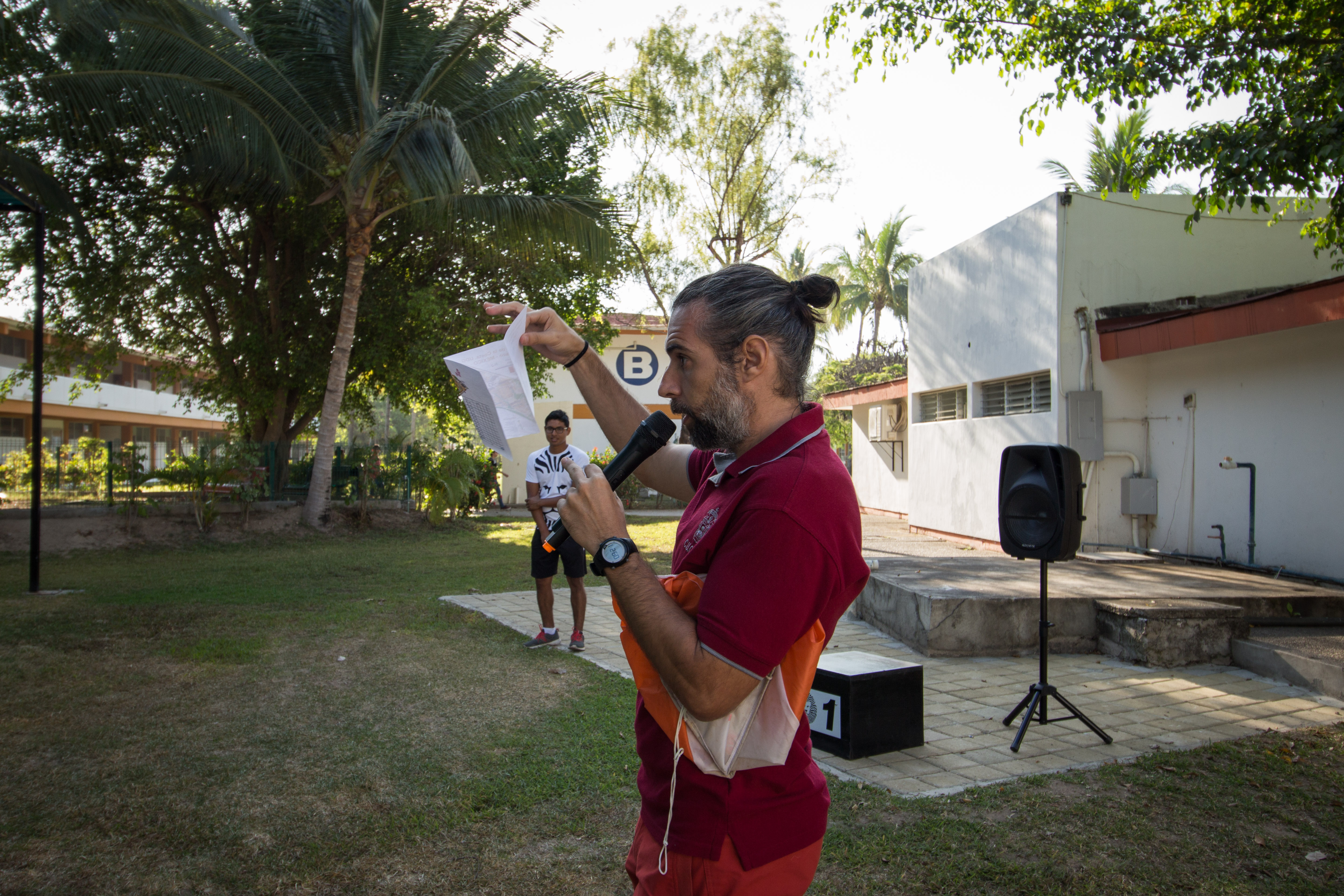 Puerto Vallarta ofrece un ambiente único para el deporte de orientación, señaló el docente Jorge López