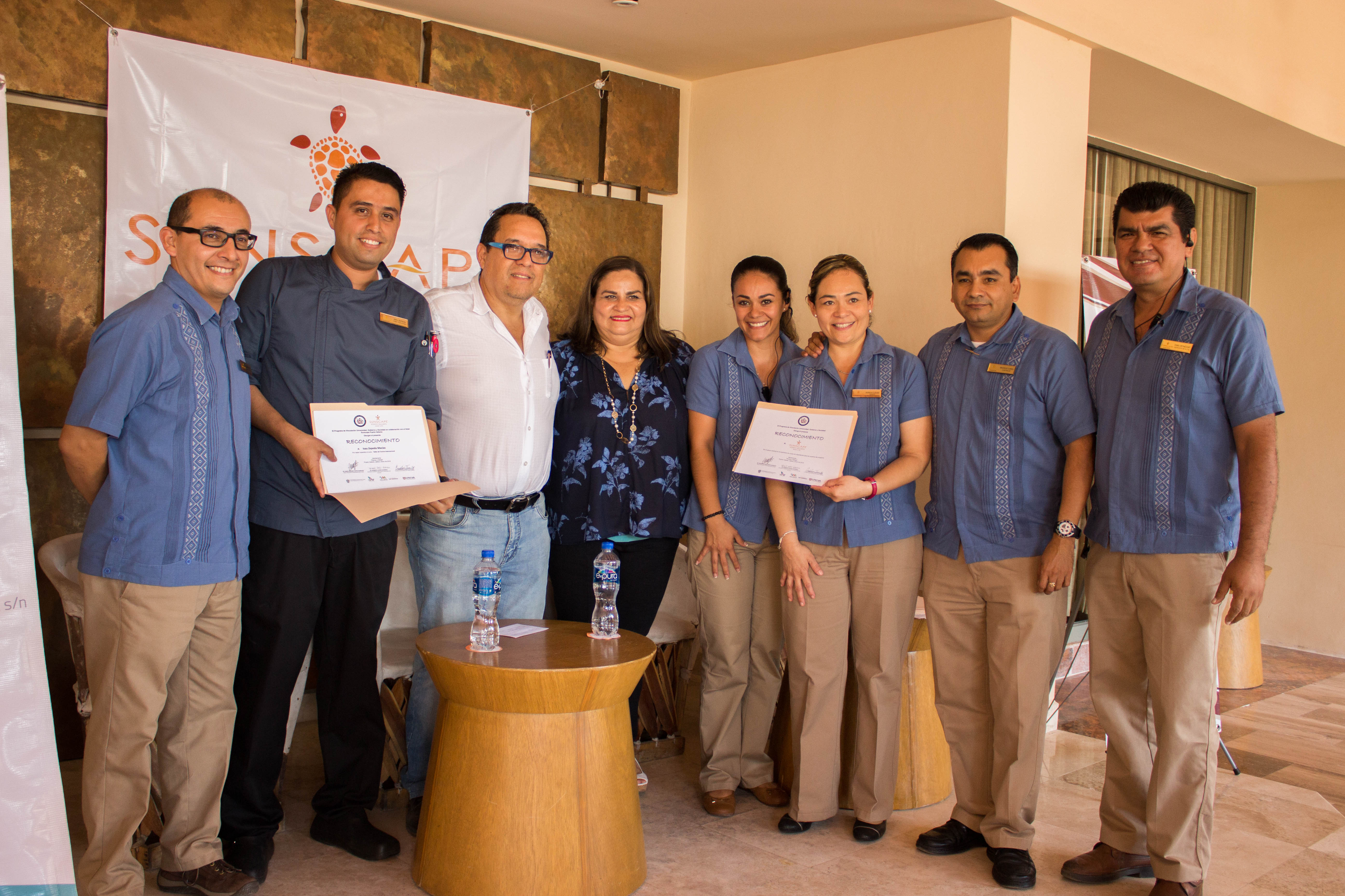 Personal de Sunscape Puerto Vallarta Resort & Spa fue reconocido por su contribución a los cursos