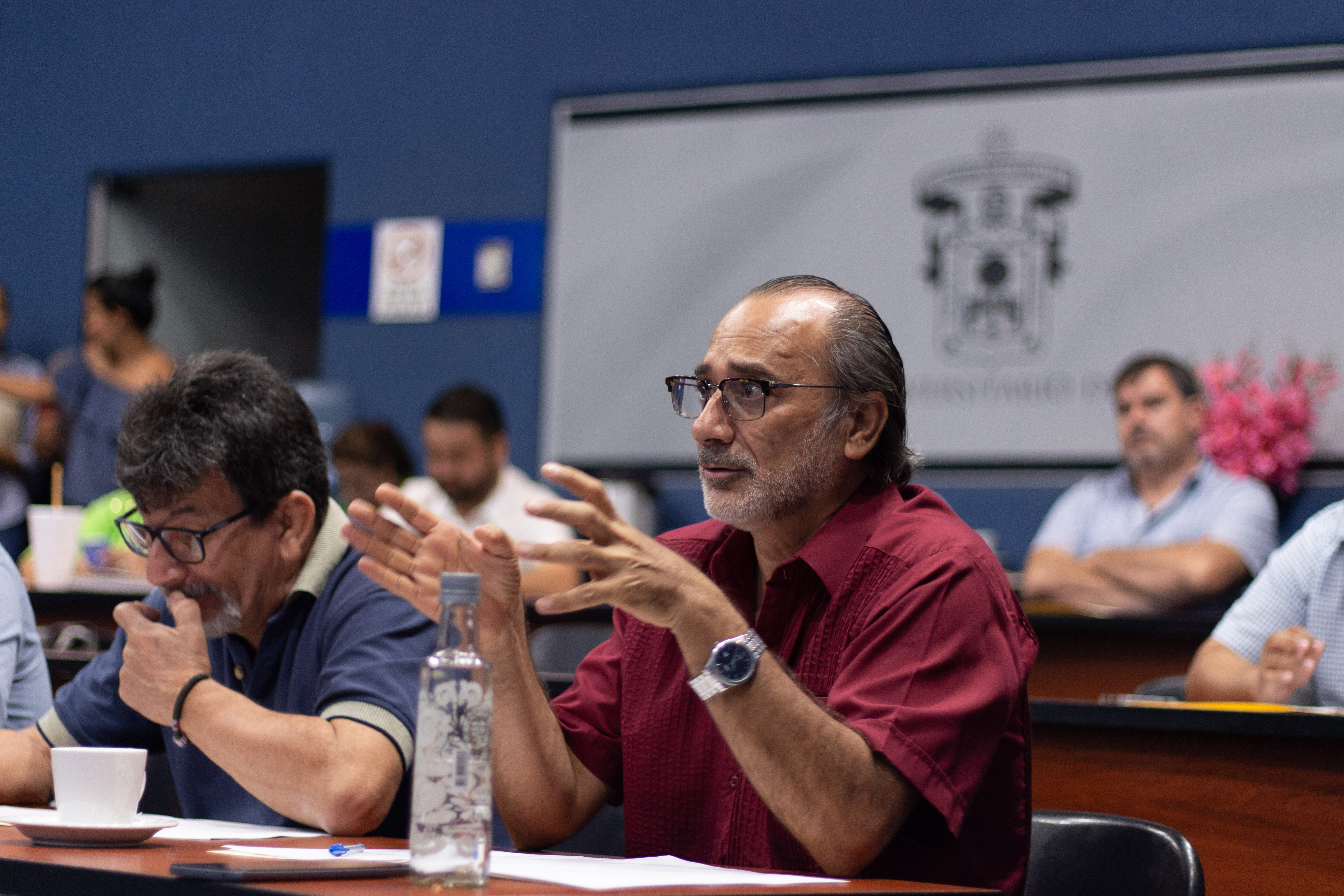 Edmundo Andrade Romo se pronunció a favor de la candidatura del maestro Alcántar Martínez