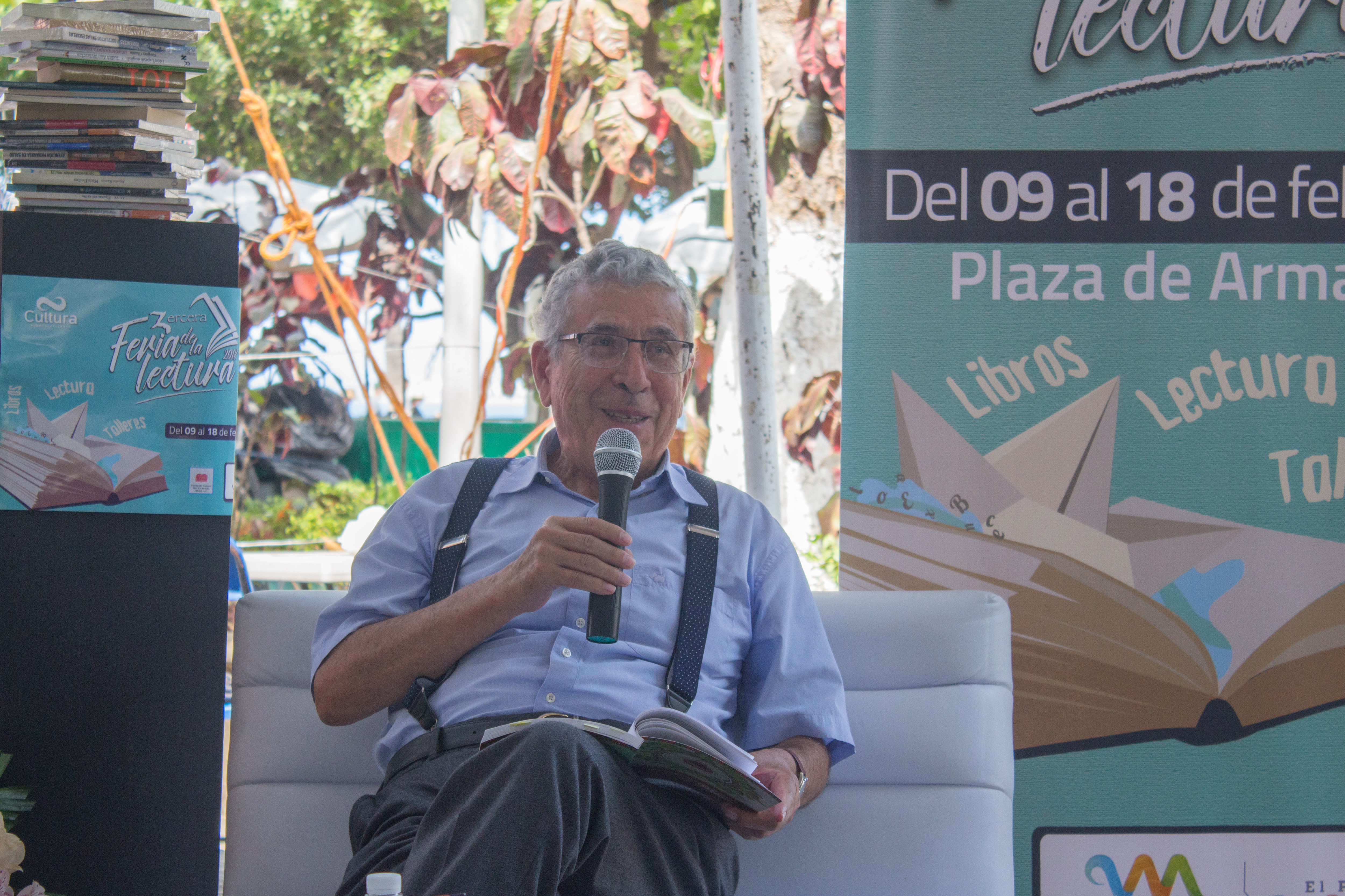 Lic. Héctor Pérez García, autor de "Las cocinas tradicionales de México"