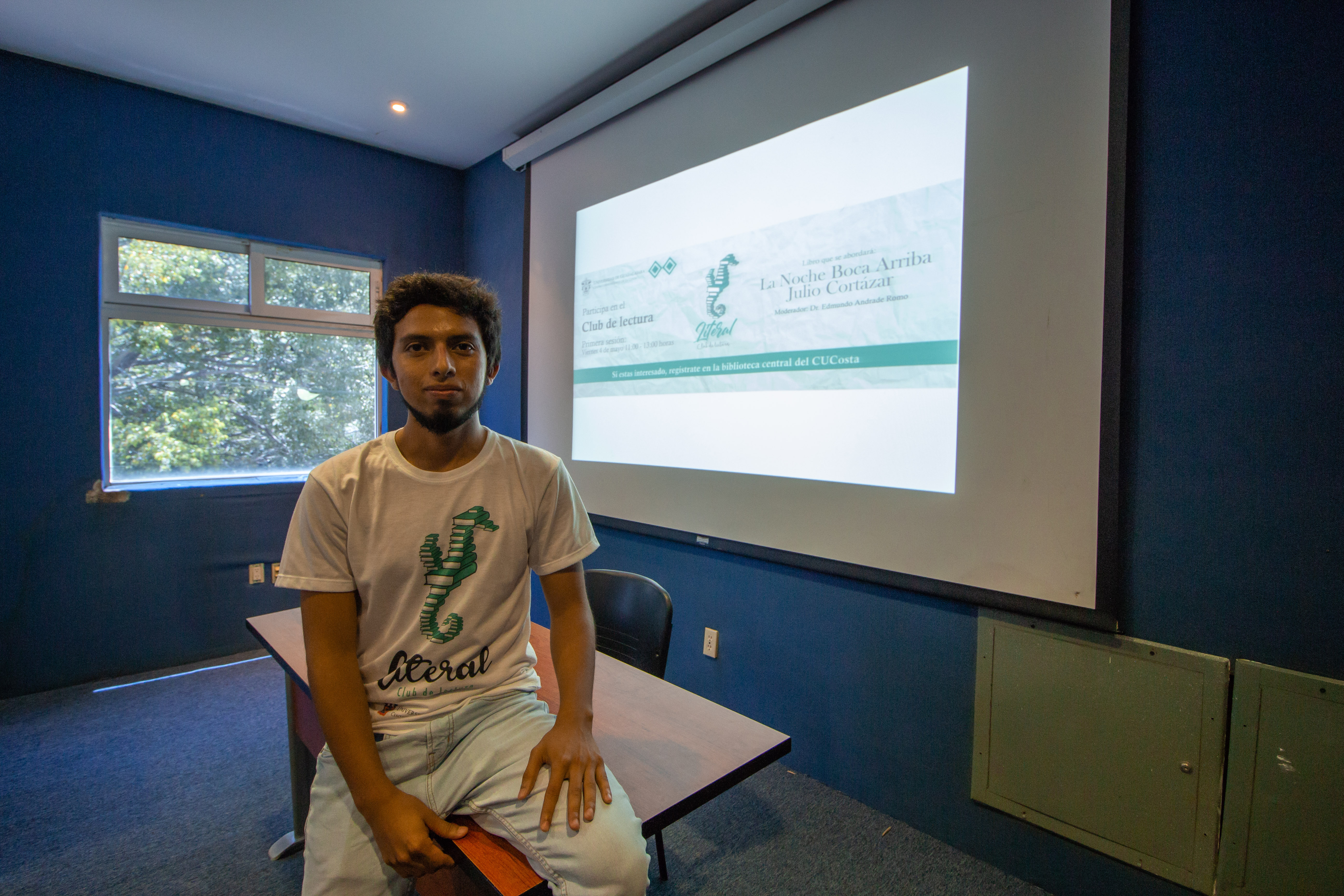 Jair González Leyva, estudiante de la Lic. en Turismo del CUCosta