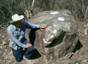 Peña Grabada - Cabeza de Vaca