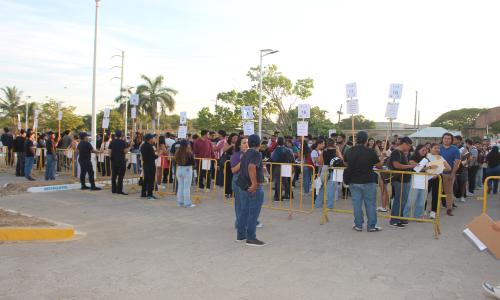 Más de 544 estudiantes presentaron el examen EGEL-CENEVAL en el Centro Universitario de la Costa