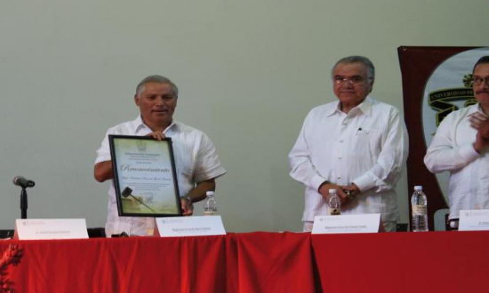 Con Homenaje a Ministra, Concluye la Semana del Abogado 2013