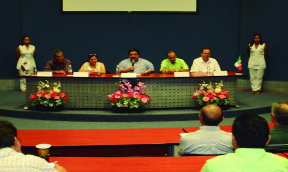 Toman Protesta Nuevos Directores de División en el CUCosta para el Periodo 2013-2016