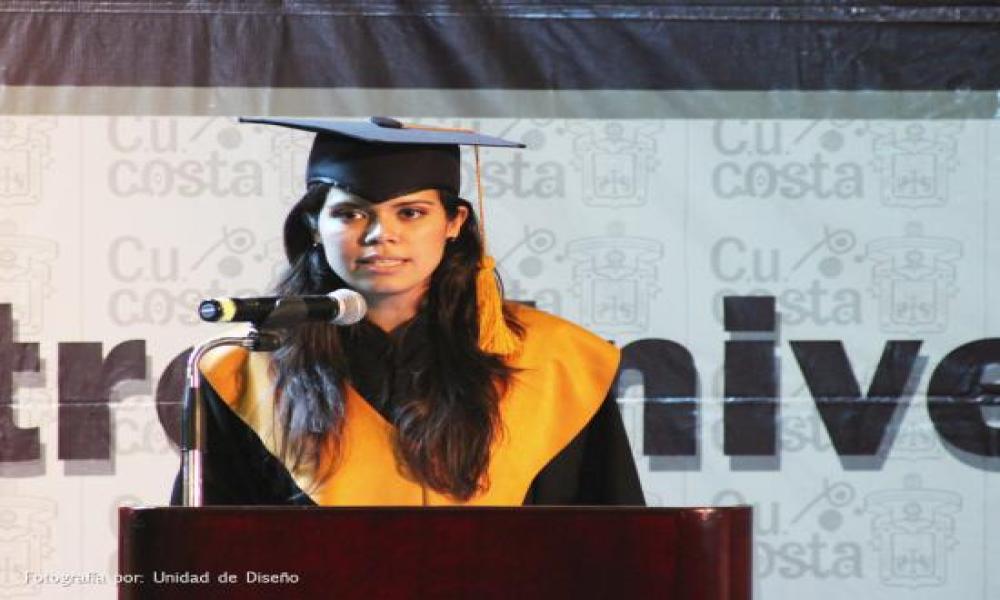 Egresan 49 estudiantes de Biología y Psicología del CUCosta