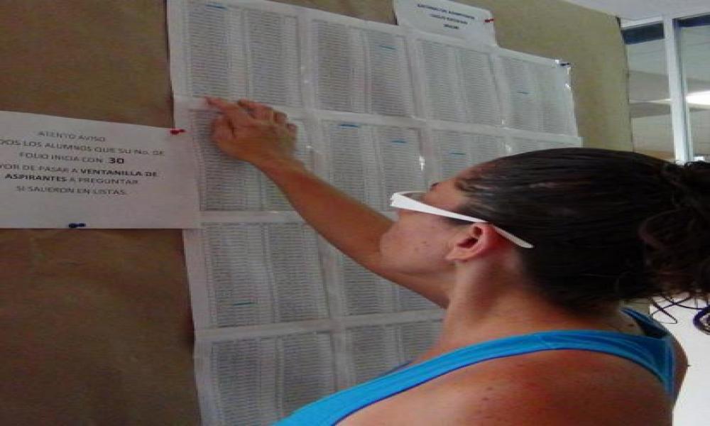 Más de 15 mil nuevos estudiantes admitidos en la UdeG