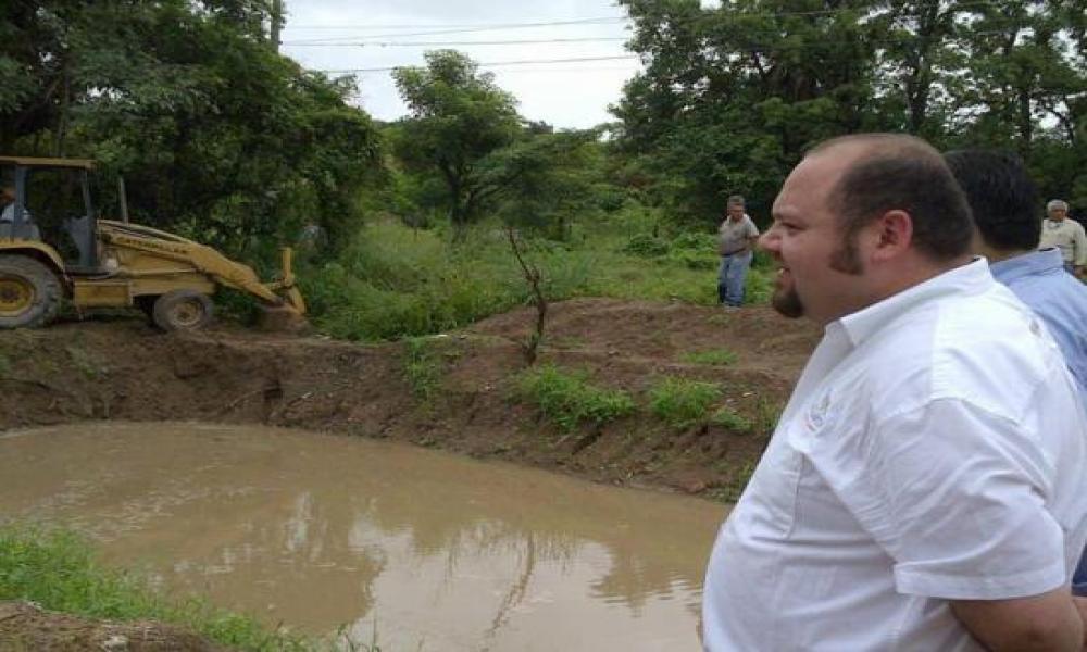 Contingencia en el CUCosta por continúas lluvias e Inundación