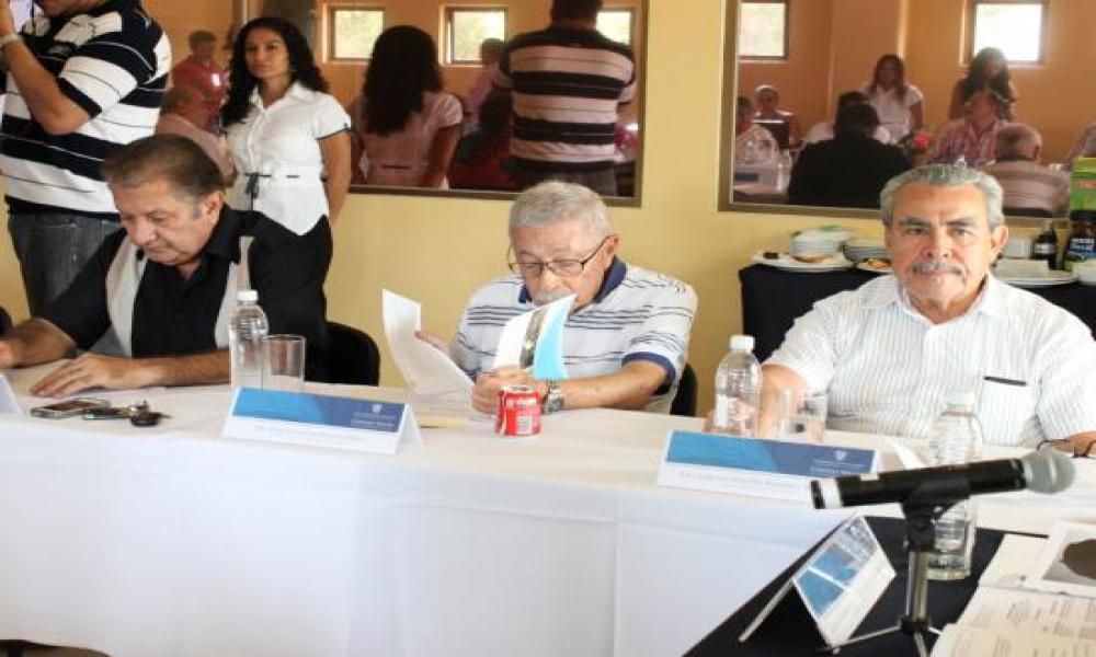 Toma Protesta nuevo Presidente del H. Consejo Social del CUCosta para el período 2012-2014