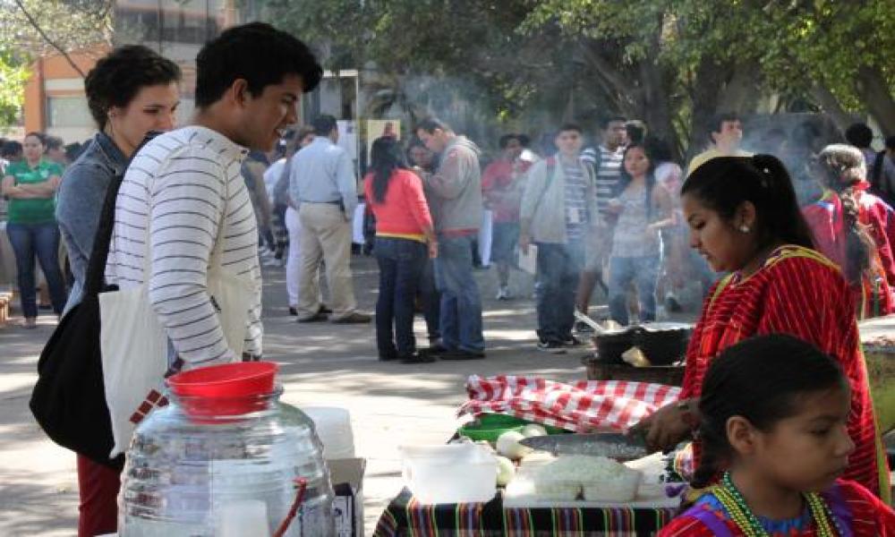 Exposición de Comunidades Indígenas en CUCosta