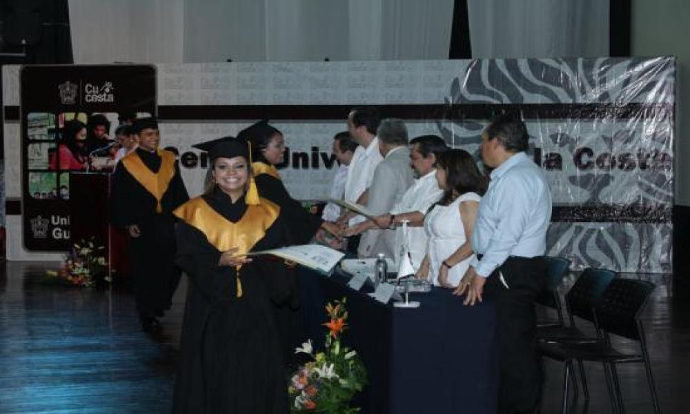 Egresa IV Generación Carrera Médico, Cirujano y Partero del CUCosta