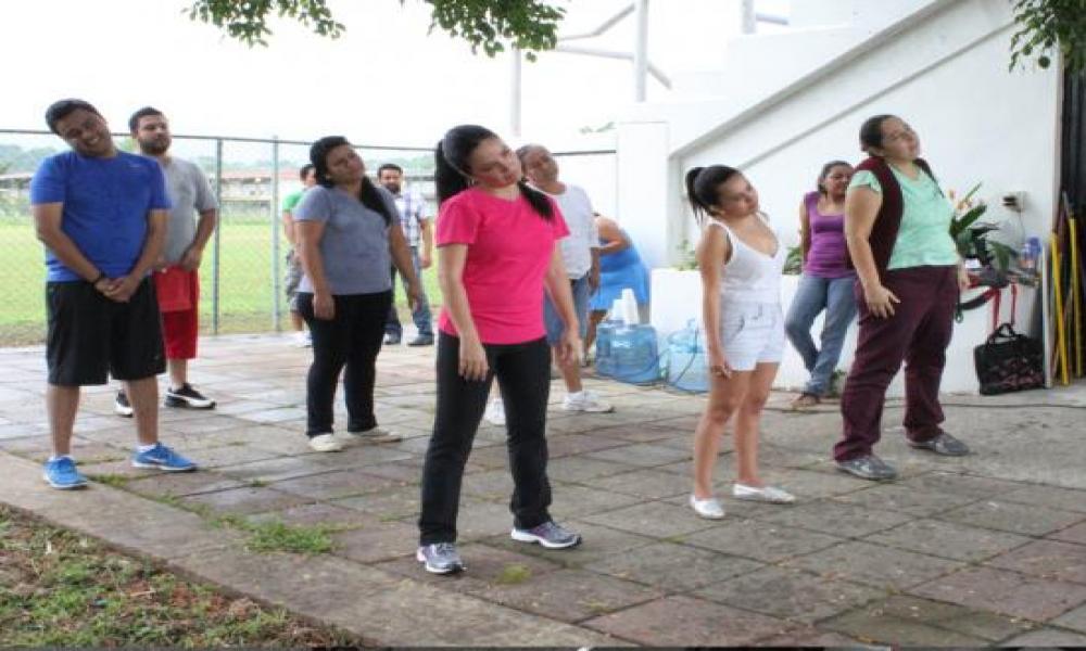 Se trabaja por la Salud de Trabajadores del CUCosta en “Pausas Activas”