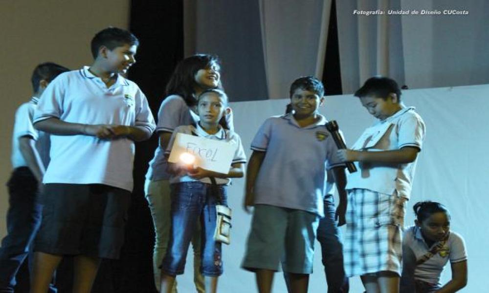 "Una Computadora por Dentro” en Sábados de la Ciencia del CUCosta