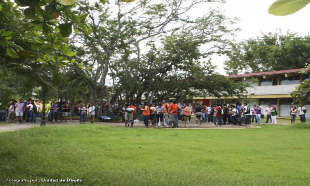 El CUCosta Evacua 1467 integrantes de la comunidad Universitaria en el día Nacional de la Protección Civil