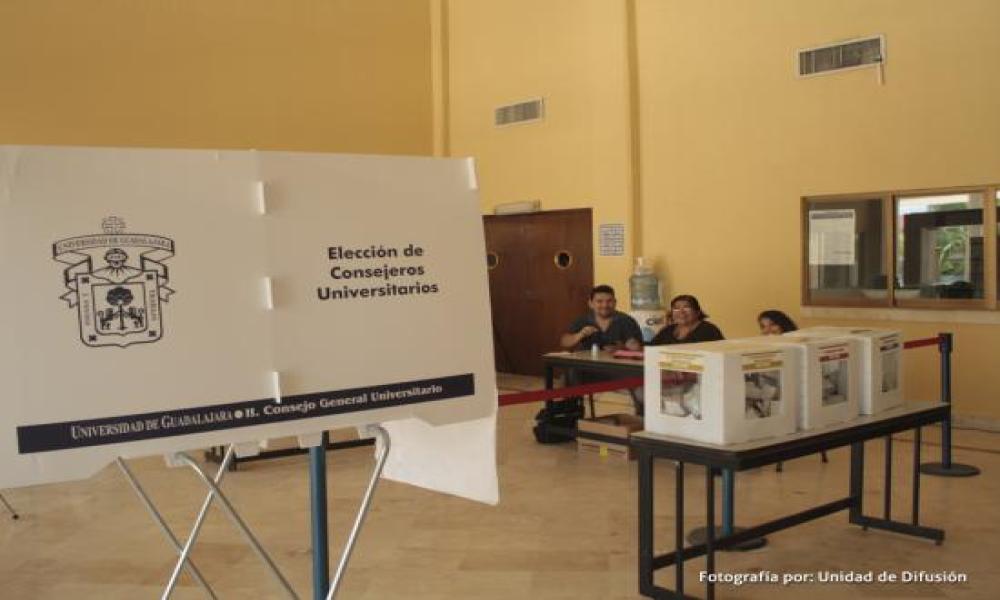Alumnado del CUCosta elige a sus Consejeros en Blanco Proceso Electoral