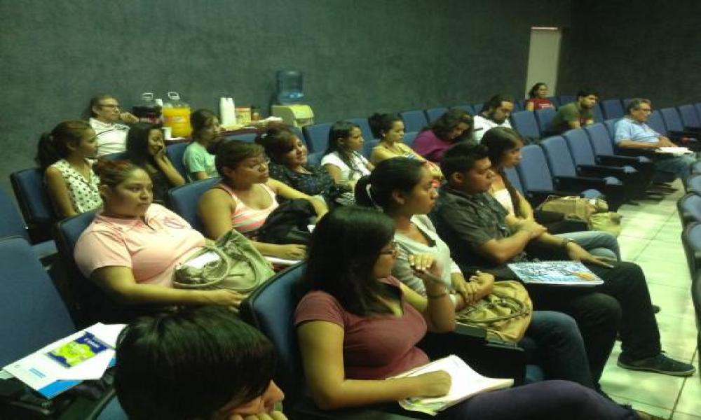 Se analizan en CUCosta los impactos de la globalización en México