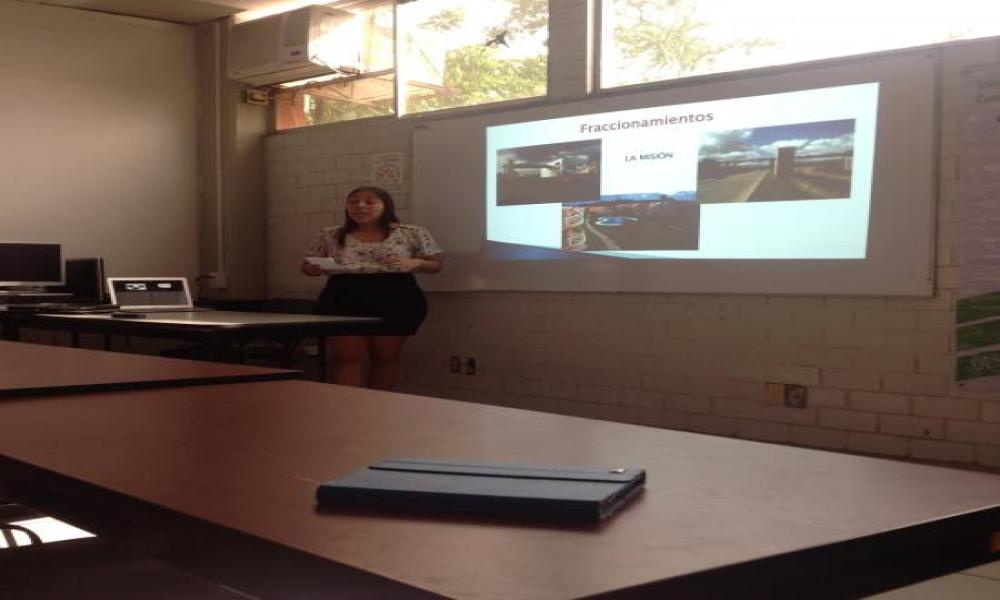 Alumnos del CUCosta presentan proyectos de investigación