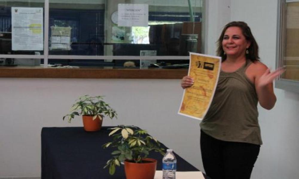 Entrega de reconocimientos a Trabajadores Administrativos Fundadores del CUCosta