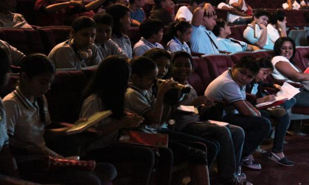 Sábados en la Ciencia Los Cuentos de la Abuela