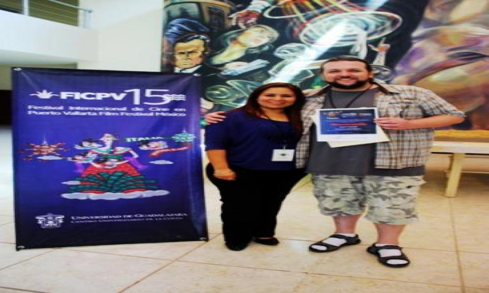 El °15 Festival Internacional de Cine en Puerto Vallarta (FICPV) presentó los días lunes 09, martes 10 y miércoles 11 de marzo los talleres de pre-producción, producción y post-producción de cortometrajes, titulado “An Introduction to Short Filmmaking” impartidos por Daniel O’Connell, profesor de University College Cork (UCC). Los talleres fueron llevados a cabo en el Centro Universitario de la Costa (CUCosta) con una variedad de alumnos interesados en la cinematografía.   Dentro de los tres días de tallere