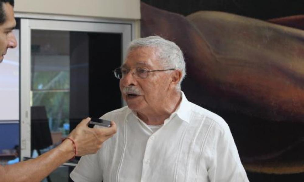 Reconoce CUCosta legado intelectual del Dr. Cifuentes