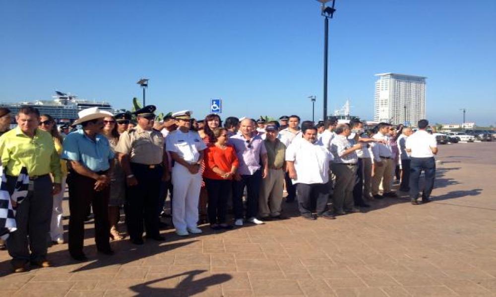 Banderazo de arranque del operativo de seguridad Semana Santa 2014