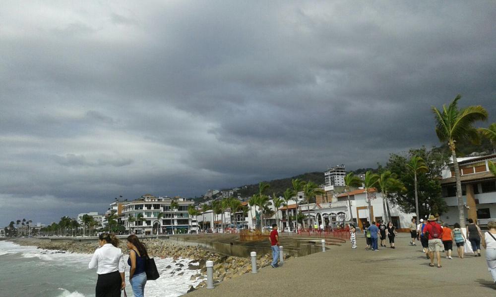 Llaman a universitarios a tomar precauciones ante el mal clima que habrá esta semana