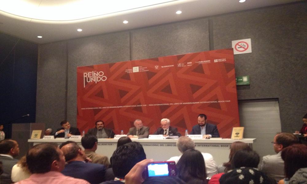 Filosofía, Turismo y Cultura las apuestas de CUCosta en FIL 2015