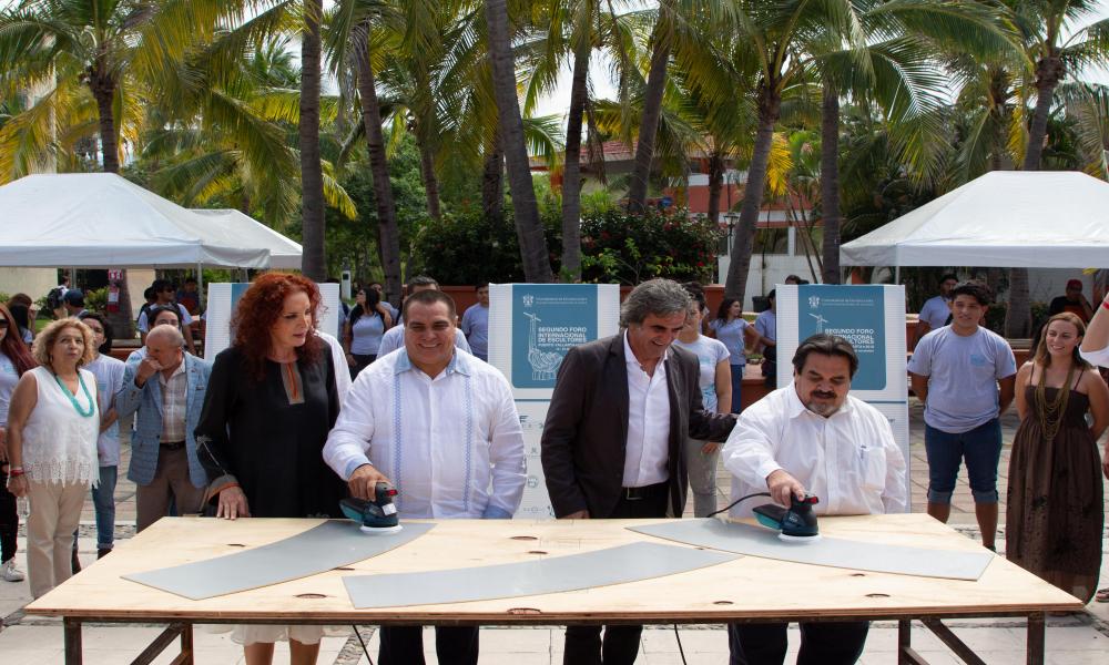 Inauguran el Segundo Foro de Escultores en CUCOSTAInauguran el Segundo Foro de Escultores en CUCOSTA