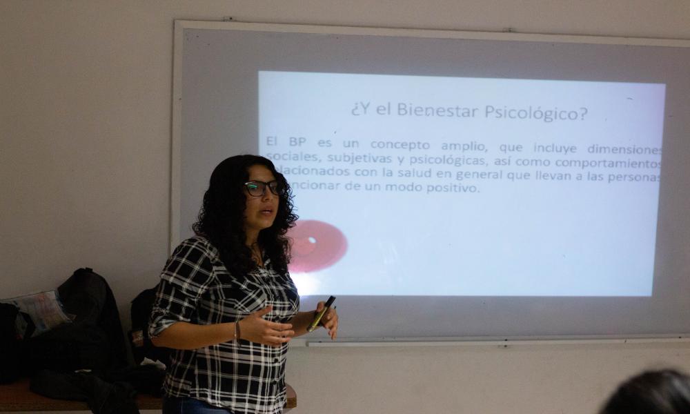 Arranca Programa Integral de la Salud CUCosta