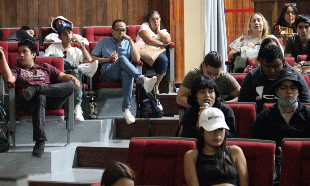 Se realiza Foro de Egresadas y Egresados de los Programas Educativos de la Licenciatura en Artes Visuales