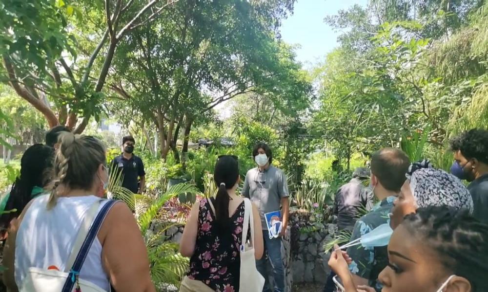 Visitan CUCosta estudiantes de posgrado de la Universidad del Norte de Illinois