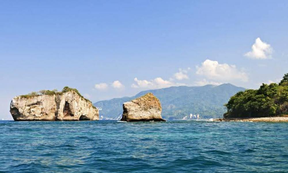 “Los Arcos de Mismaloya requieren esquema normativo para su protección” Dr. Jorge Téllez