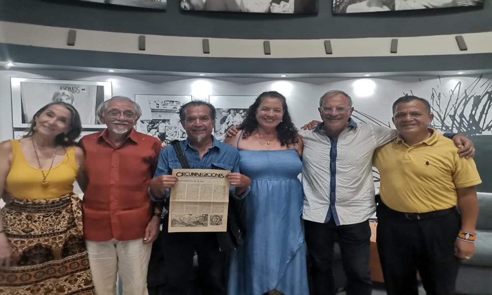 Dejaron poemas impregnados en Puerto Vallarta con “Circunnavegaciones”