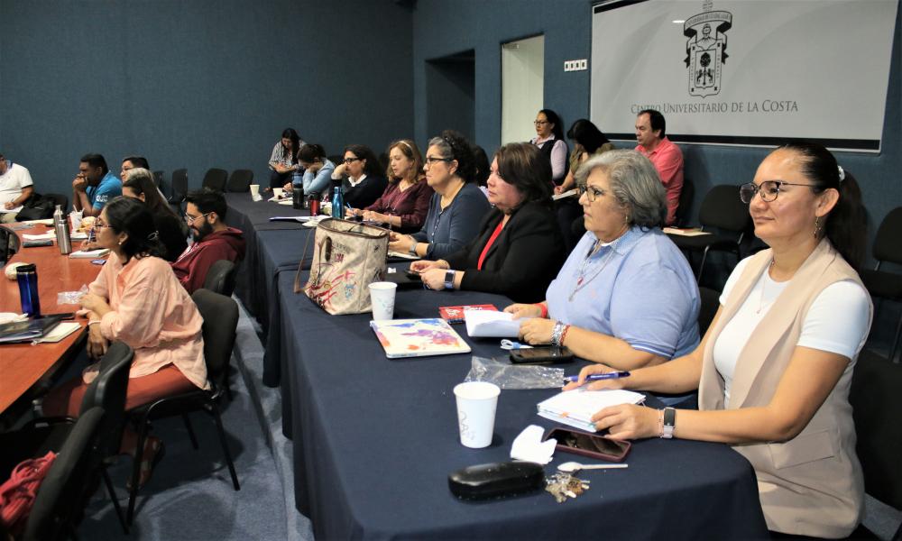 Capacitan a autoridades universitarias en temas de cultura de paz y respeto