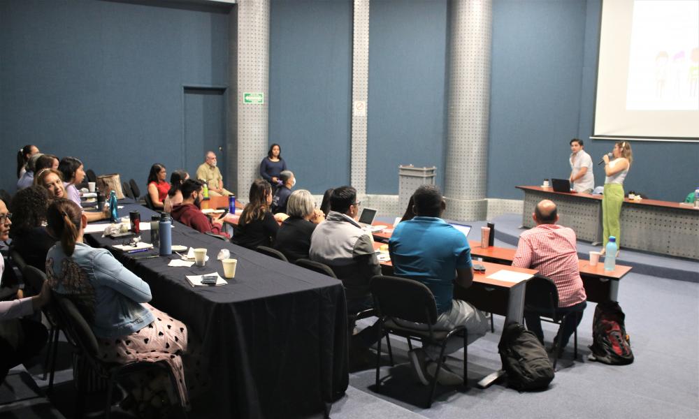 Capacitan a autoridades universitarias en temas de cultura de paz y respeto