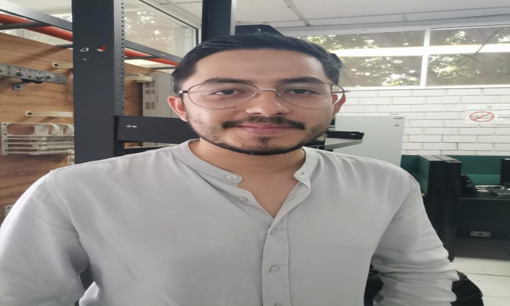 Realizan actualización tecnológica para maestros y alumnos del CUCosta