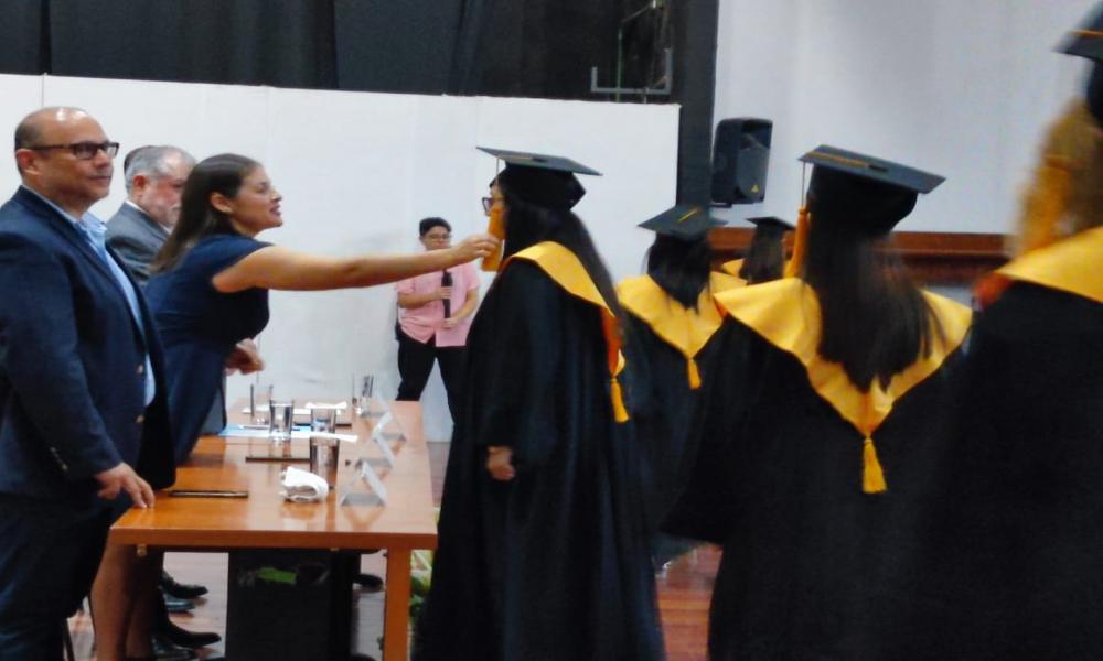 Se titula el 97% de los egresados de la LI Generación de la carrera en Administración “Mtra. Claudia Gauthiez González”