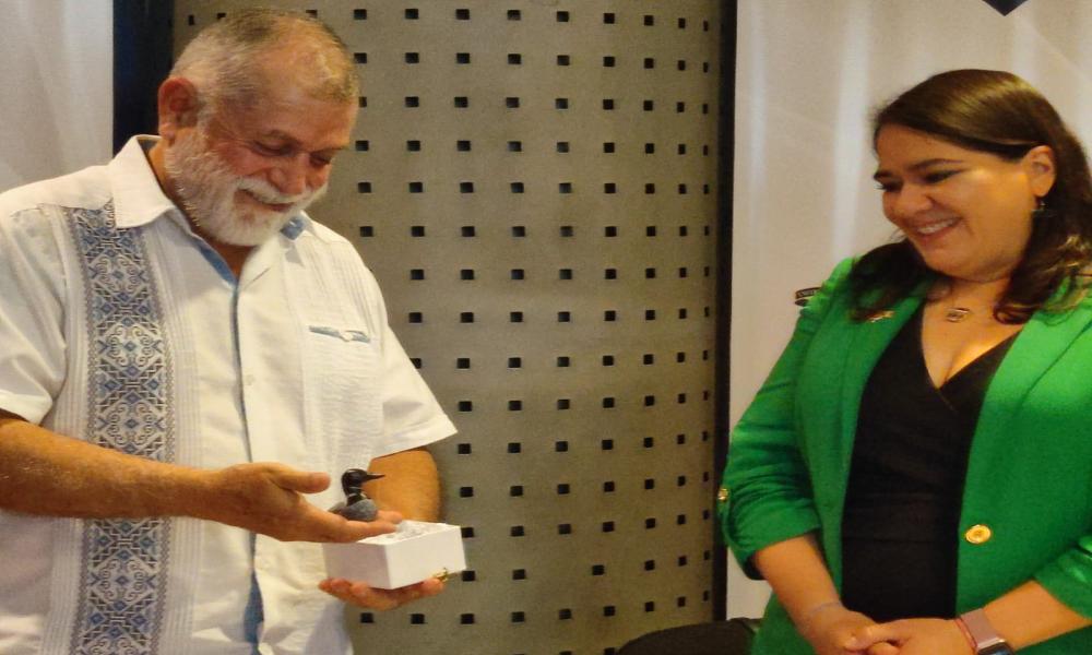 Refrendan convenio entre CUCosta e instituciones universitarias en Canadá