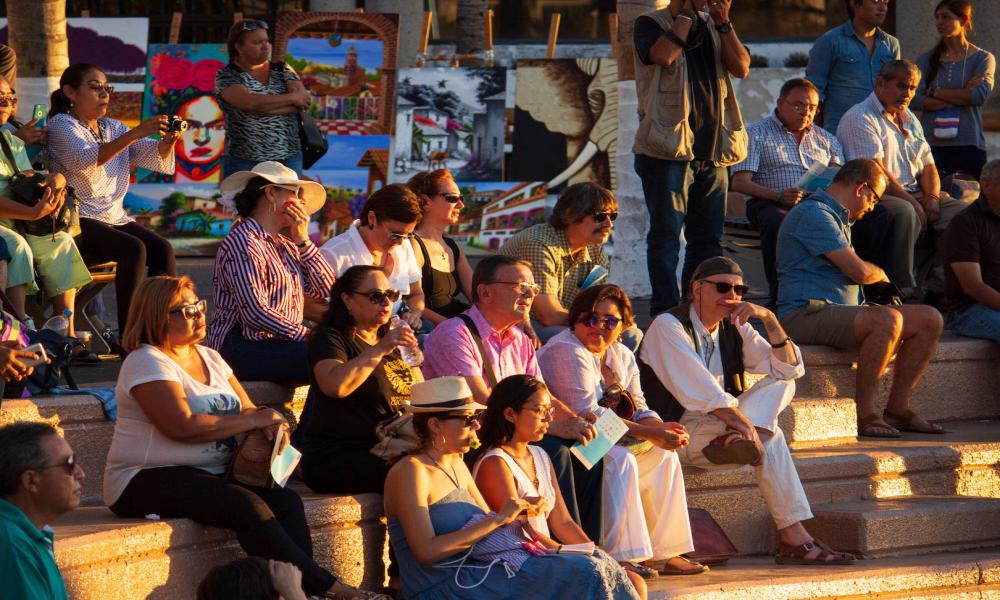 Con poesía vallartense inauguran octava edición de Letras en la Mar