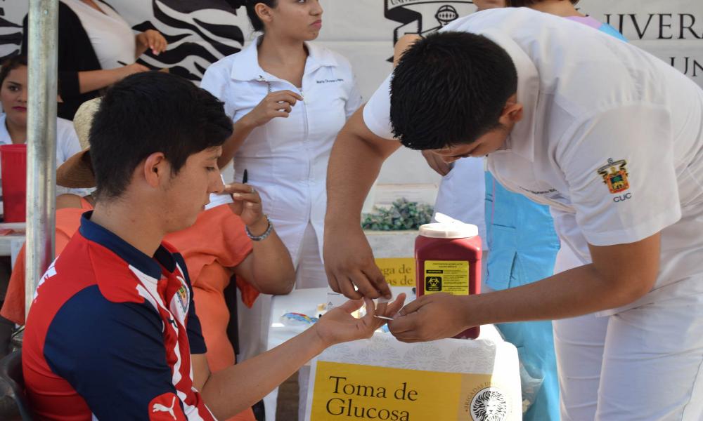 Brigadas Universitarias CUCosta atienden a cerca de tres mil personas