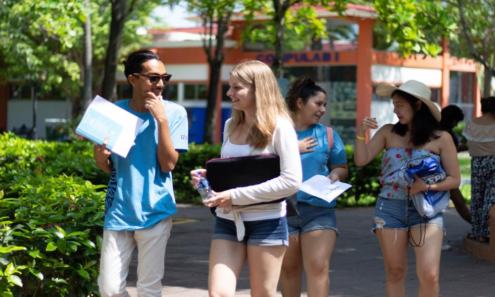 Estrechan lazos culturales y lingüísticos con el Programa de Español para Extranjeros