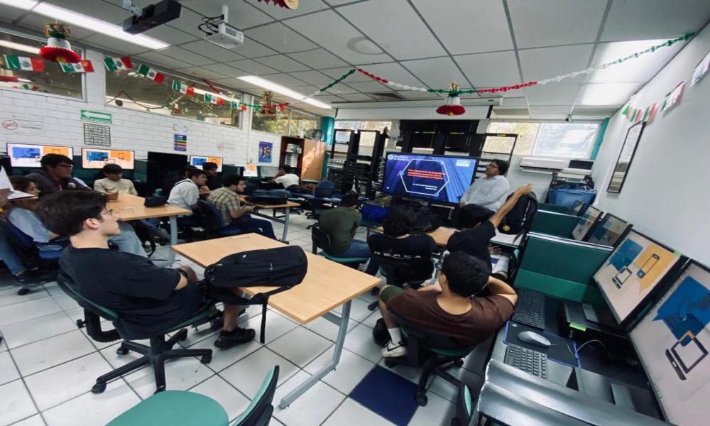 CUCosta recibe a participantes en el 13vo. Congreso Internacional de Telemática y Cómputo (WITCOM)