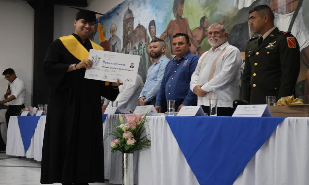 Celebran triple acto académico en la sede de Tomatlán CUCosta