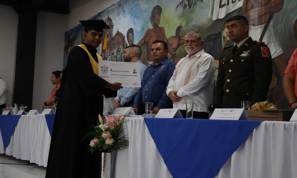 Celebran triple acto académico en la sede de Tomatlán CUCosta