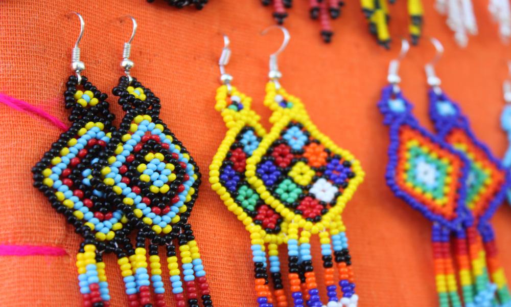 Las raíces indígenas de México se apropian del CUCosta