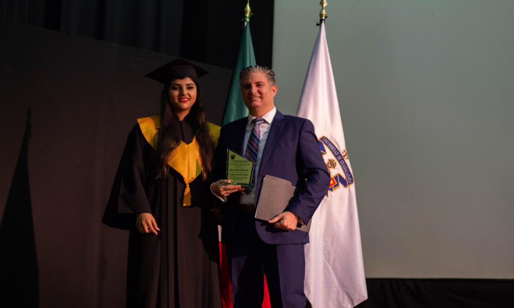 Egresa la Décima Quinta Generación de Licenciatura en Medicina