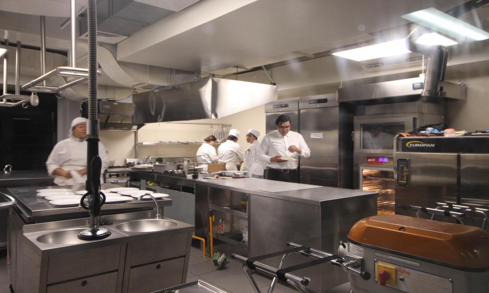 Sabores de Puebla, el evento propicio para evaluar a estudiantes de Ciencias y Artes Culinaria